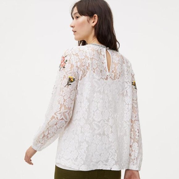 Loft White Floral Design Lace Blouse XXS - Picture 3 of 5